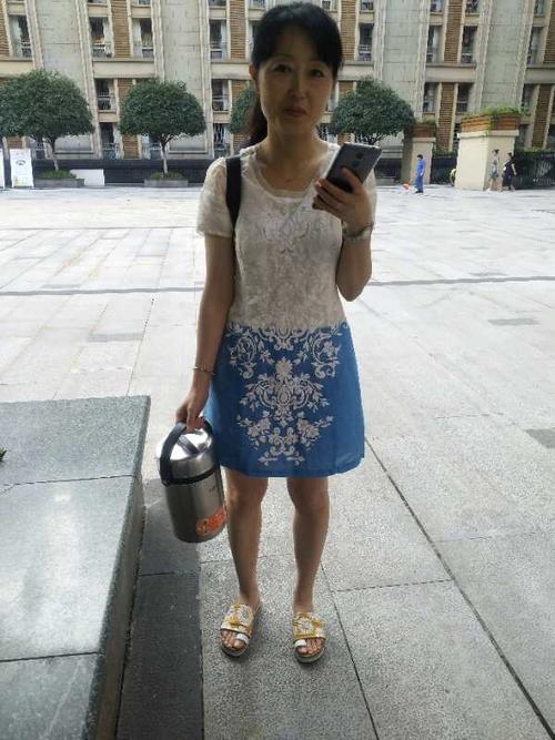 2025新奥历史开奖结果和高考结束集体找妈妈与高考后和老妈准备回家