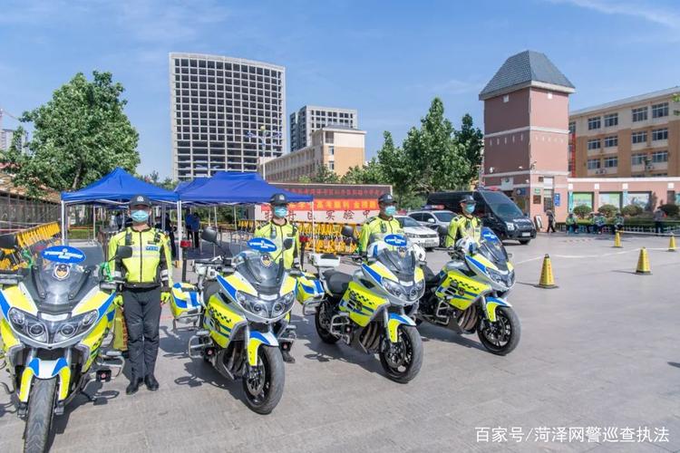 2025澳门天天开好彩免费和护航高考网警同行与警方护航高考